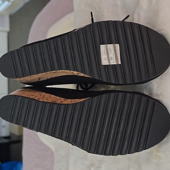 BOBS from Skechers Black -  Memory Foam Wedge Bootie - Picture 8 of 10